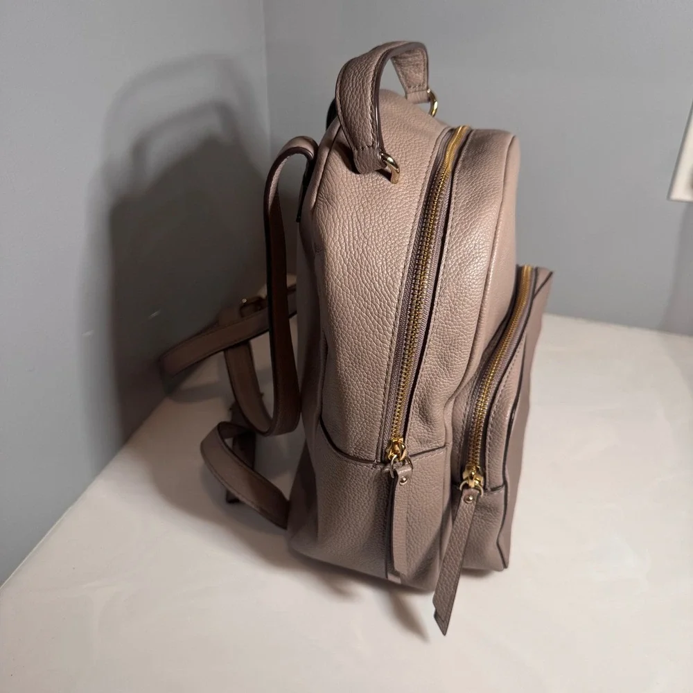 Kate Spade Mini Nicole Taupe Leather Backpack Gold Zip Pebble Minimalist Chic